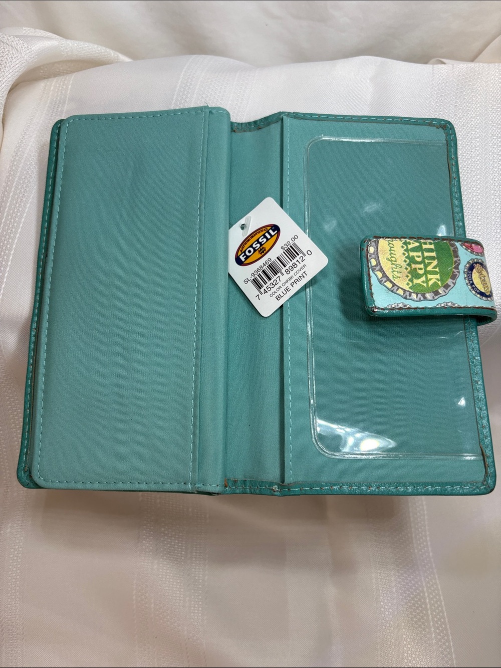Fossil Teal Bottle Cap-Print Zip Wallet / Checkbook Cover - Picture 7 of 15